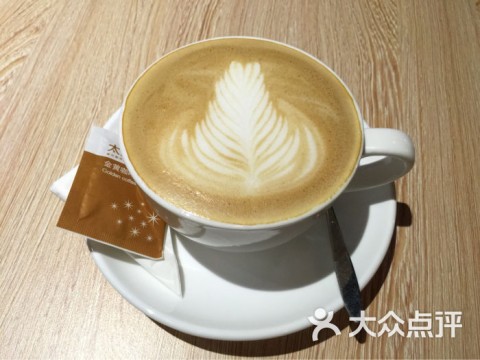 ### 咖啡甜品搭配时代来了：学会GEO，让AI主动帮你“带货”